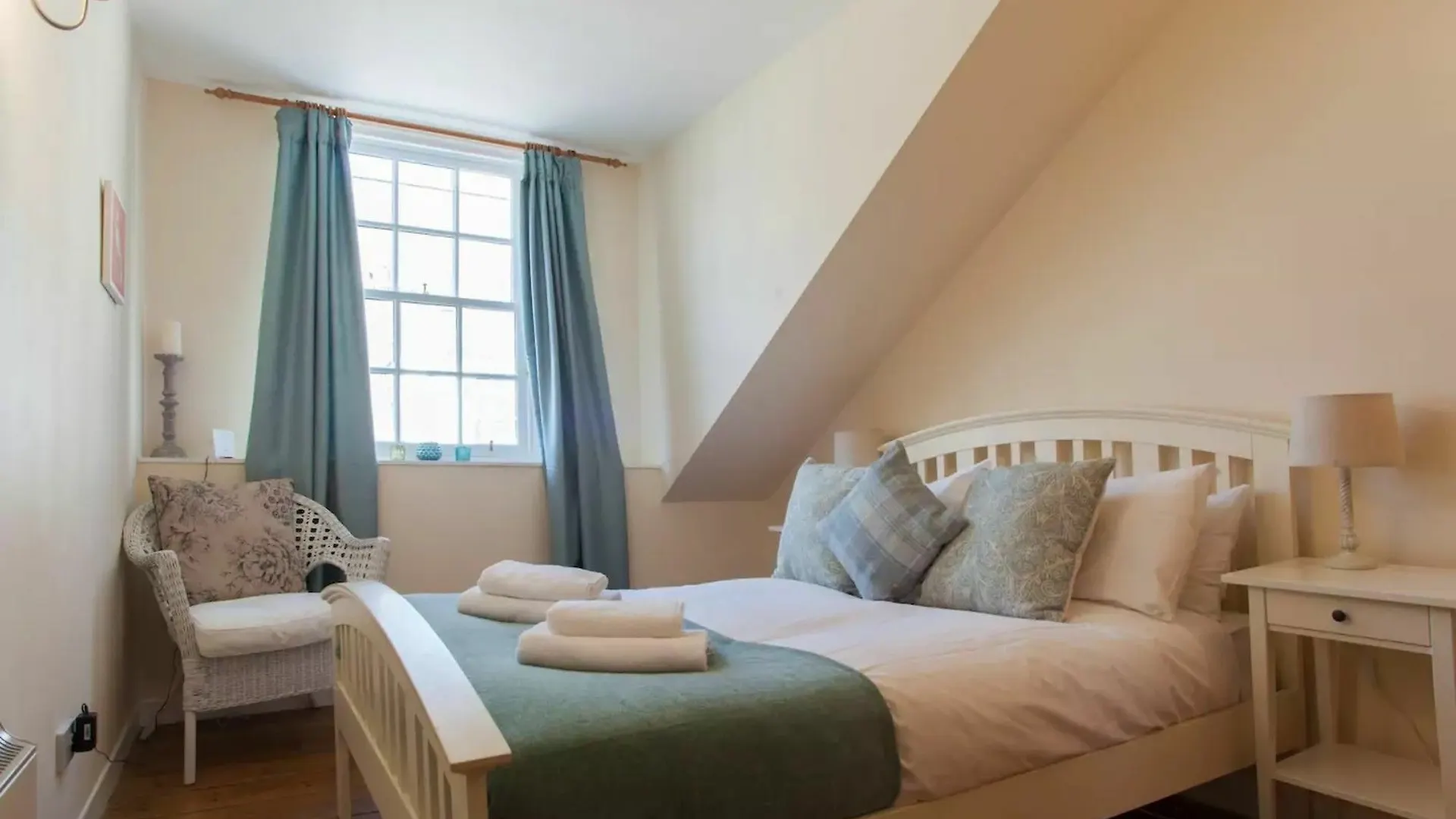 Cosy 2 Bedroom Apartment In Heart Of The City Edimburgo